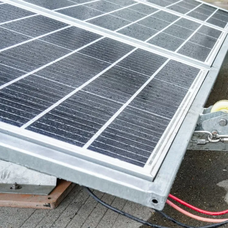 Does photovoltaic energy storage include a management system