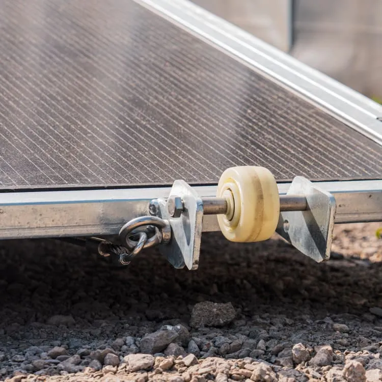 What is the wholesale price of energy storage boxes in the UK