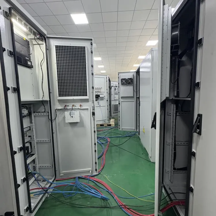 Do solar panel curtain walls require silicon wafers