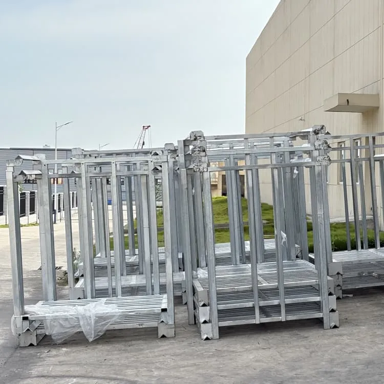Each set of energy storage batteries